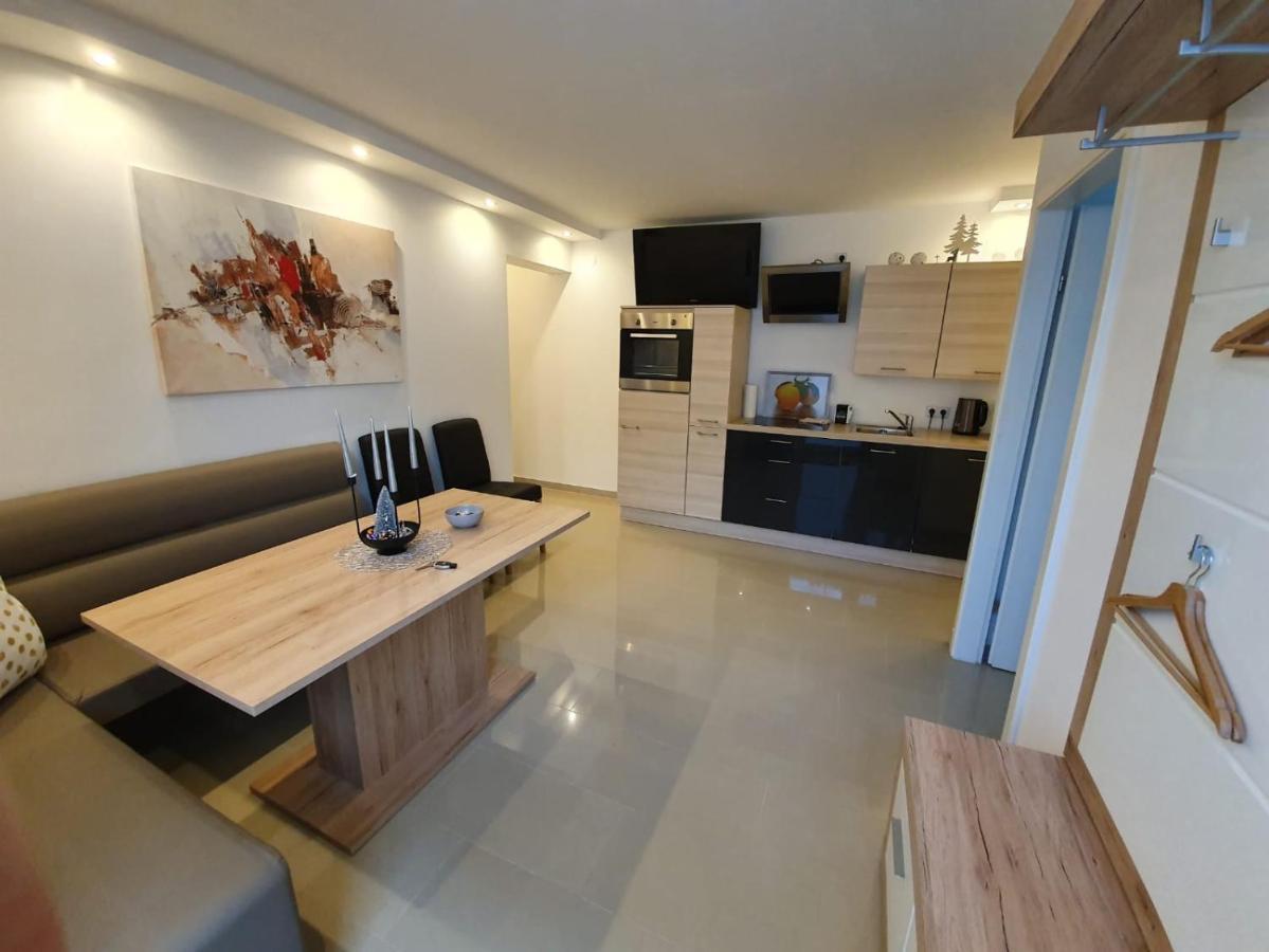 K40 Apartment Gerasdorf bei Wien Bagian luar foto