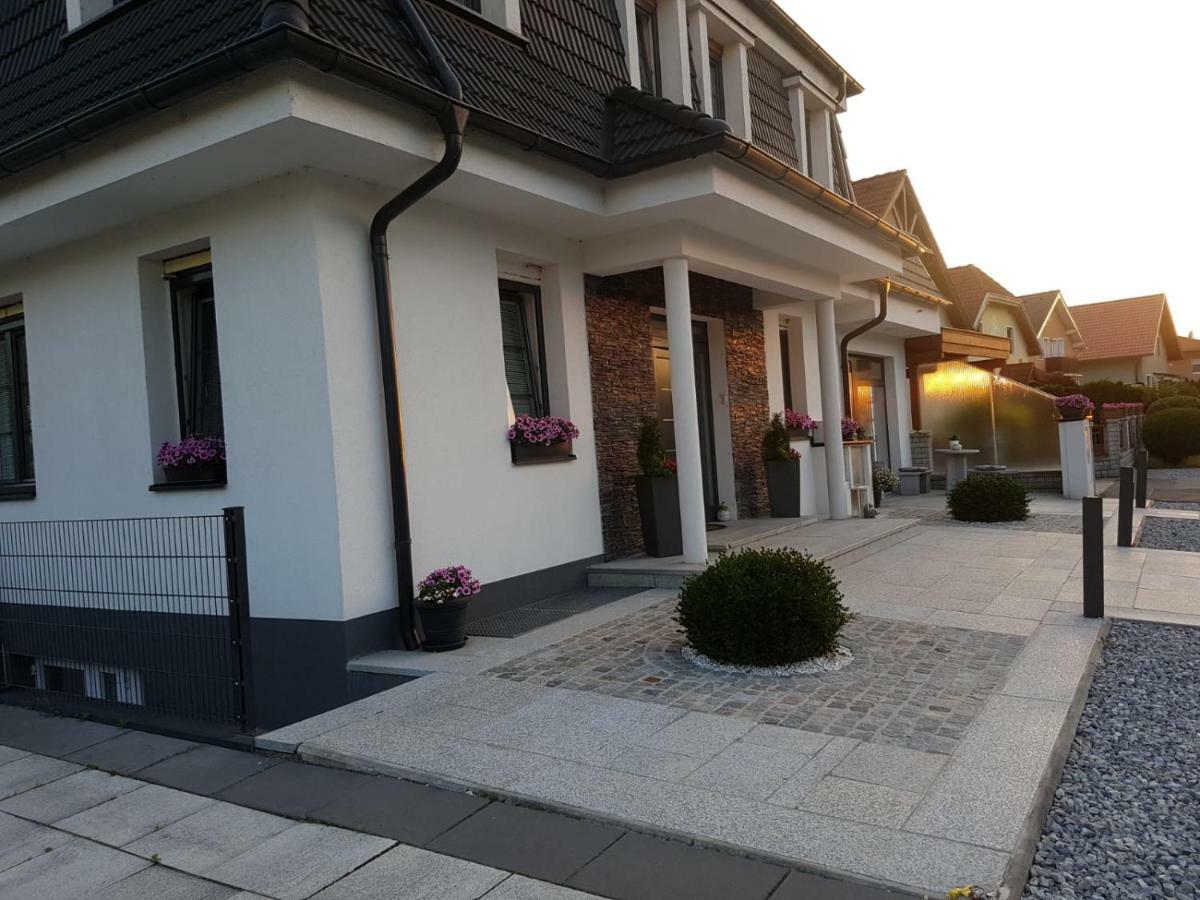 K40 Apartment Gerasdorf bei Wien Bagian luar foto